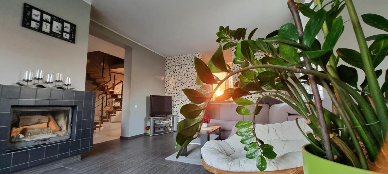 Sveciu Namai Kamile Villa Šiauliai Exterior foto