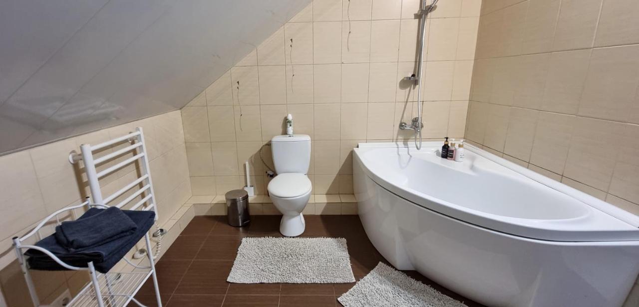 Sveciu Namai Kamile Villa Šiauliai Exterior foto
